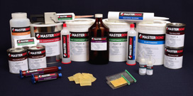 Sistemas de packaging para adhesivos epoxi, siliconas y productos curables con radiación ultravioleta